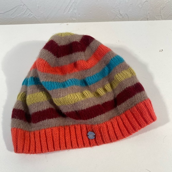 Striped Roxy Beanie - Picture 5 of 5